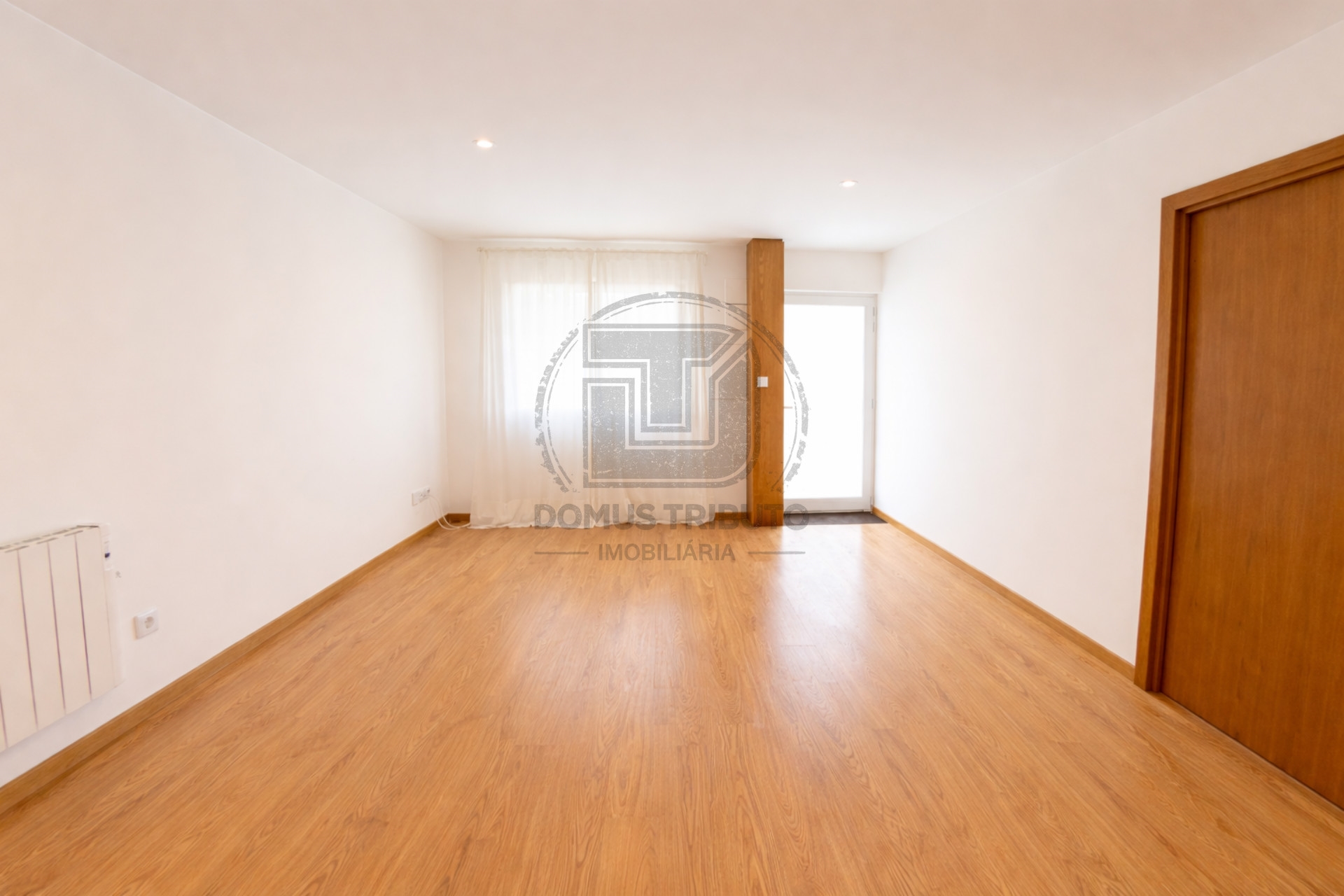Andar de Moradia T3 Para Arrendamento em Porto